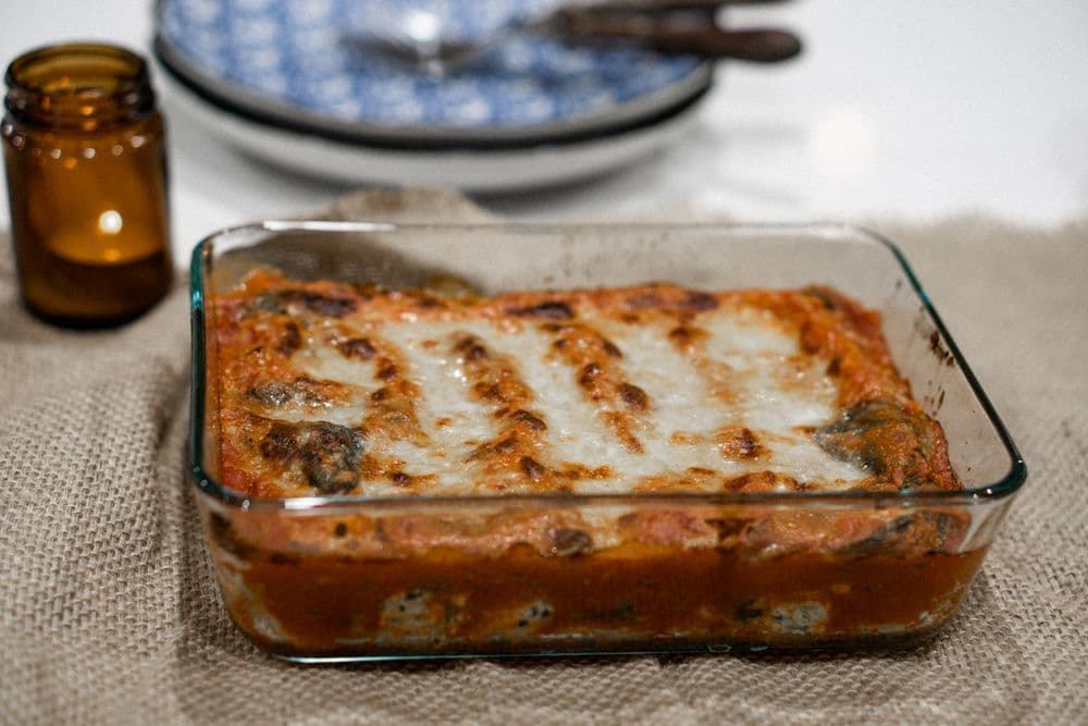 Family Lasagna (Large Tray)